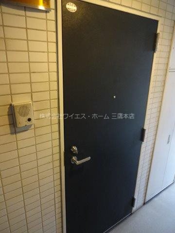 ヴェルハイム小金井Ⅱ 玄関