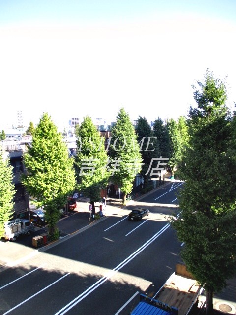 ウェルスクエアイズム荻窪  ベランダ