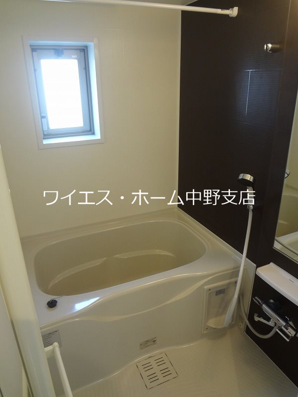 メゾン　オノ　デ　ペーシェ 風呂画像