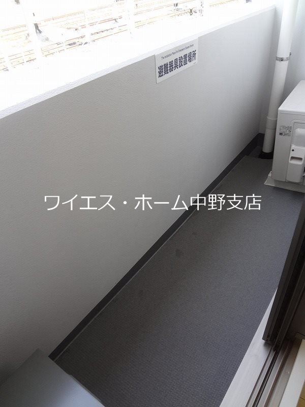 メゾン　オノ　デ　ペーシェ ベランダ