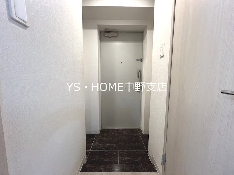 ALIVIO西落合 玄関