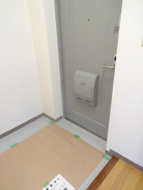 コーポレート武蔵境 玄関