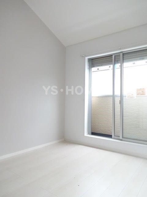 ハイヴィレッジ小金井 ベッドルーム