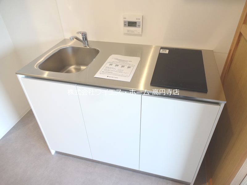 KOENJI Crossover   キッチン