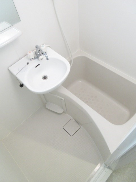 シャトレ中野新橋 風呂画像