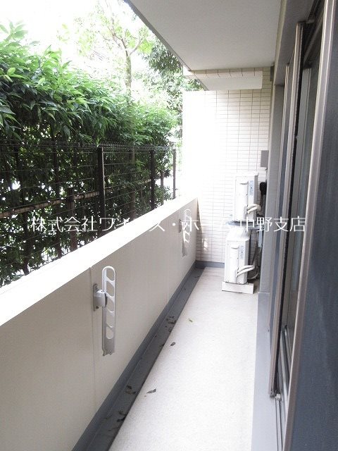 フレンシア高円寺 ベランダ