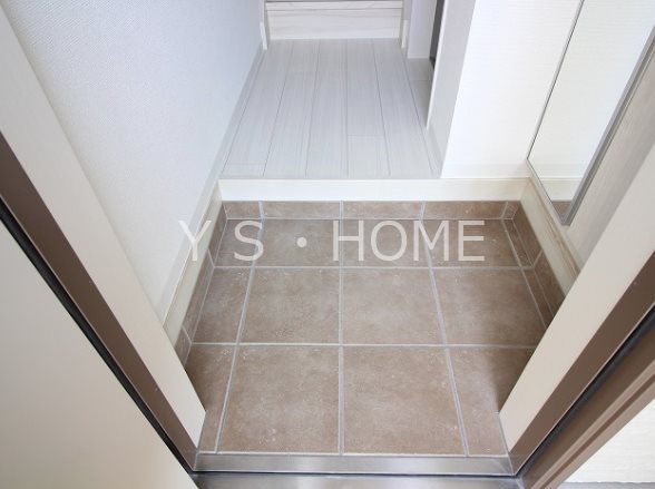 セフィロスI.K 玄関