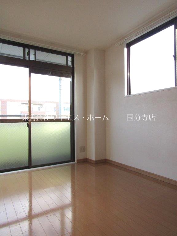 リライズ東恋ヶ窪 ベッドルーム