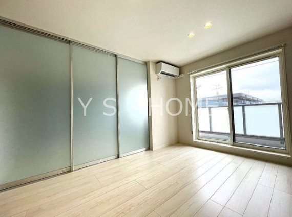 シャーメゾン国立ウエスト ベッドルーム