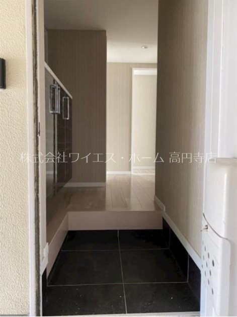 ヴィレッタ菊 玄関