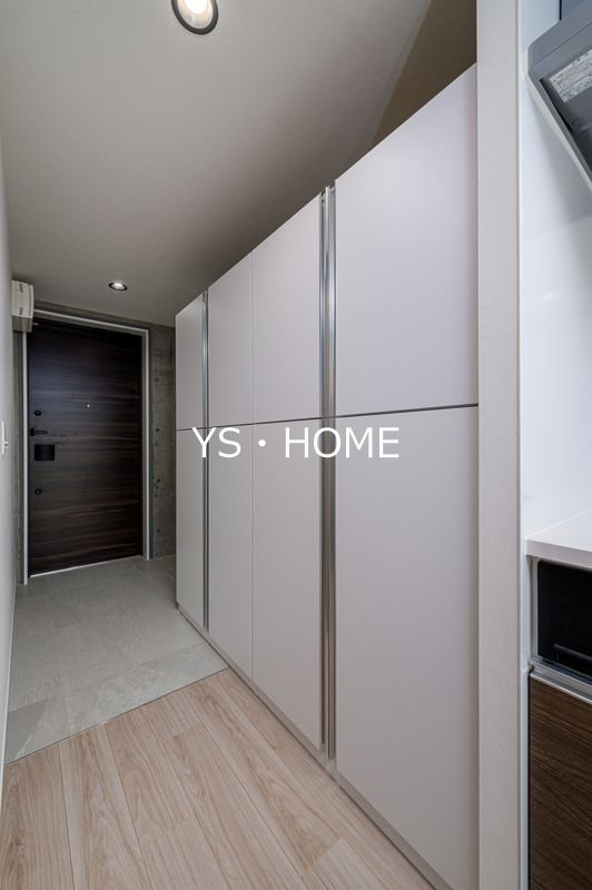 サクシードレジデンス中落合 玄関