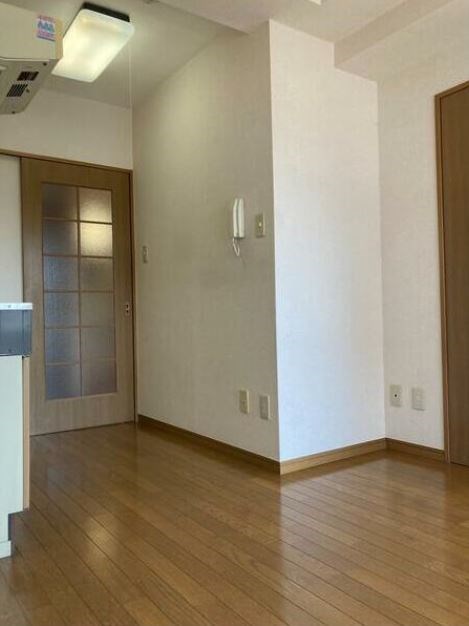 プラティーク三鷹 リビング