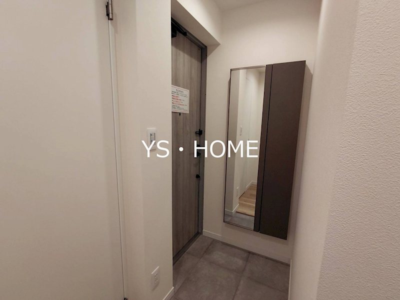 ロータス中野新橋    玄関