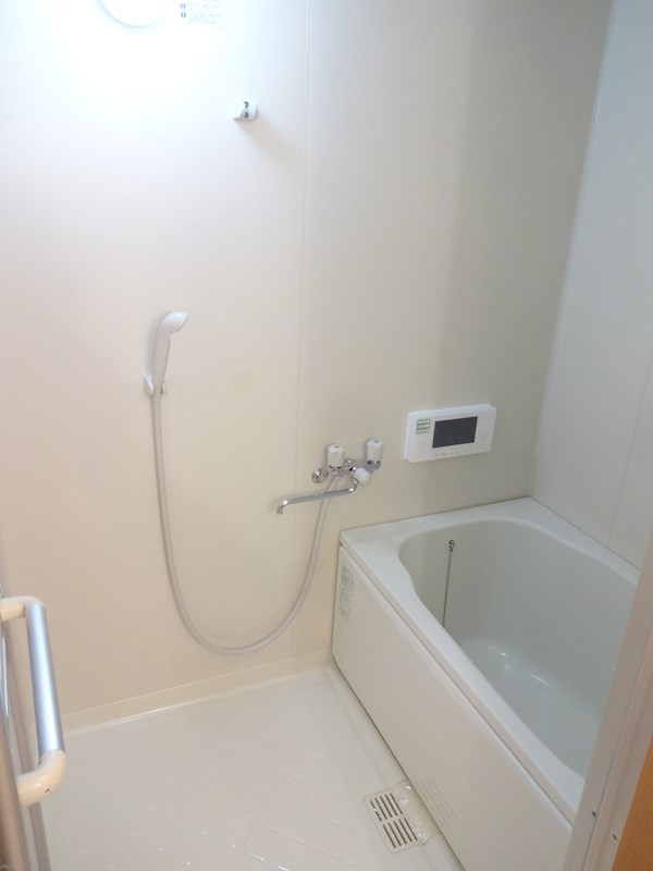 ドゥ・ロシェ 風呂画像