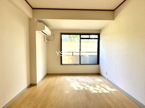 ラ・ベルセゾン ベッドルーム