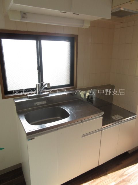 ANNEX　E  キッチン