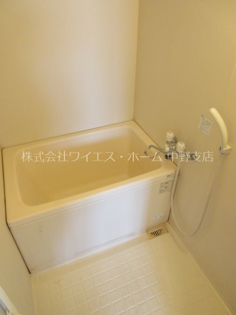 ANNEX　E  風呂画像