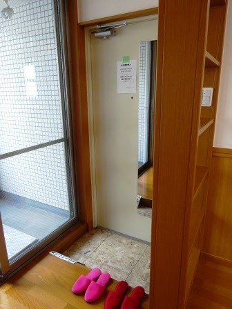 五城ビル  玄関