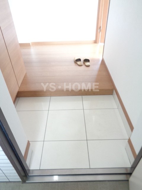 シャッツ　クヴェレ 玄関