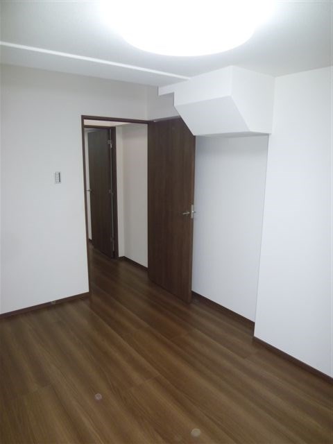 ベッドルーム