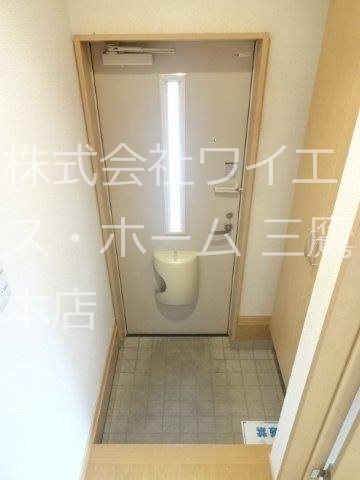 グリーンフィールド　　    玄関