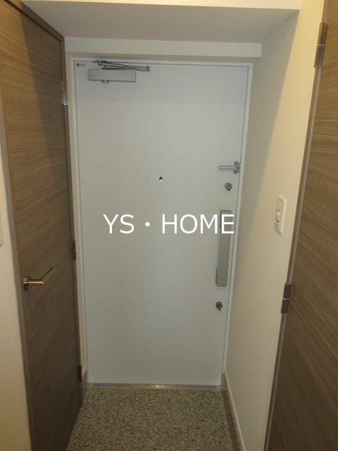 アジールコフレ中野坂上 玄関