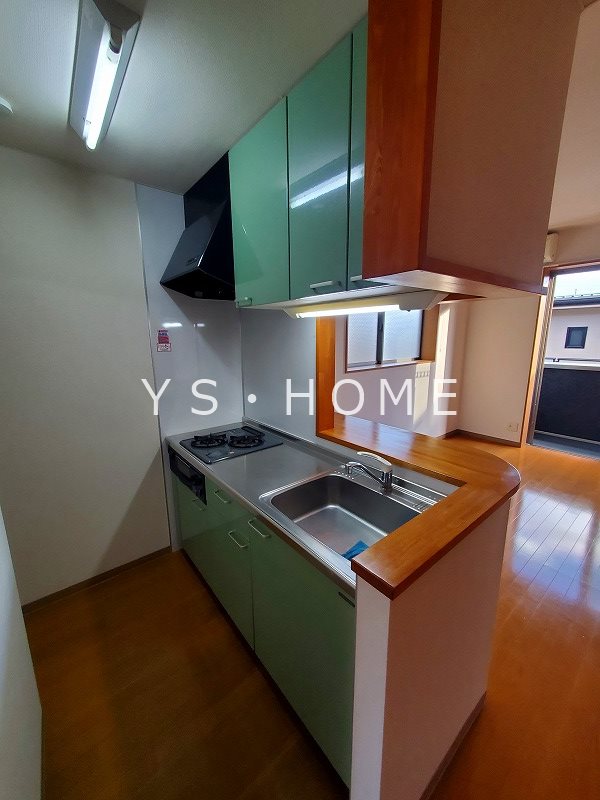 ドゥ・ロシェ キッチン