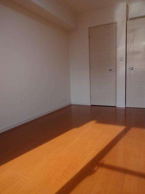 イストワール ベッドルーム