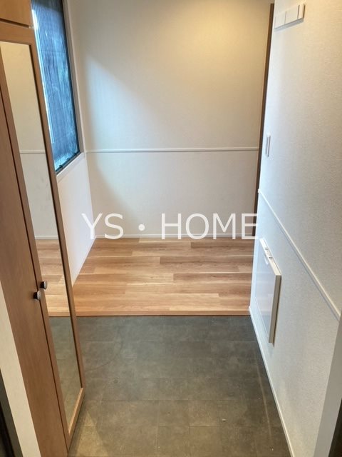 エルメゾン学園東 玄関