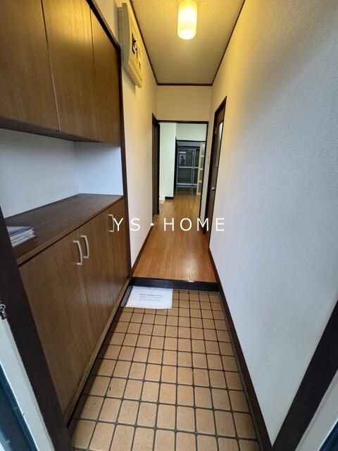 上水ハイツ 玄関