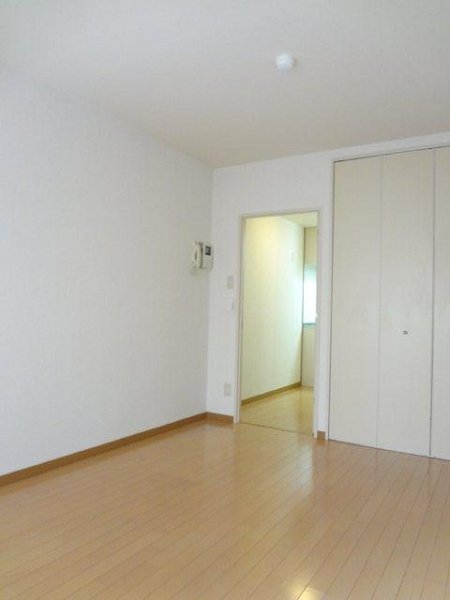 ボナールKG ベッドルーム