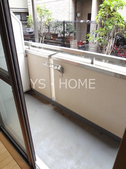 ボナールKG ベランダ