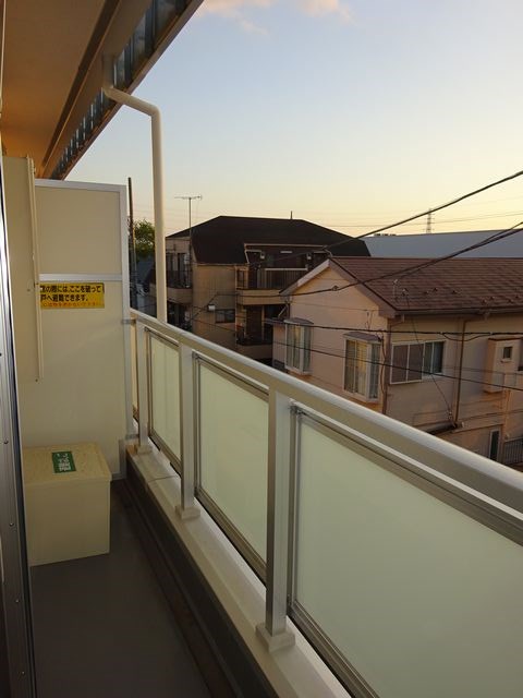 リブリ・クリークウエスト ベランダ