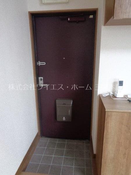 ティファニーマンション 玄関