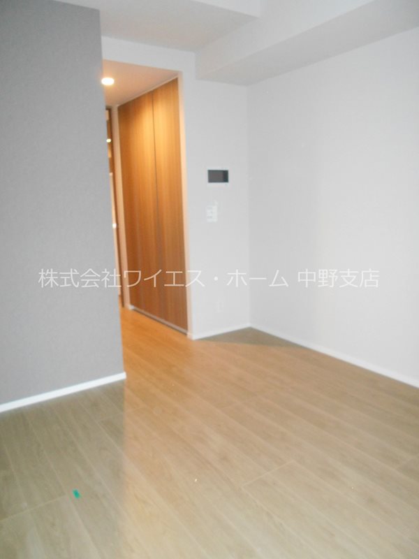 エムレジデンス中野坂上 リビング