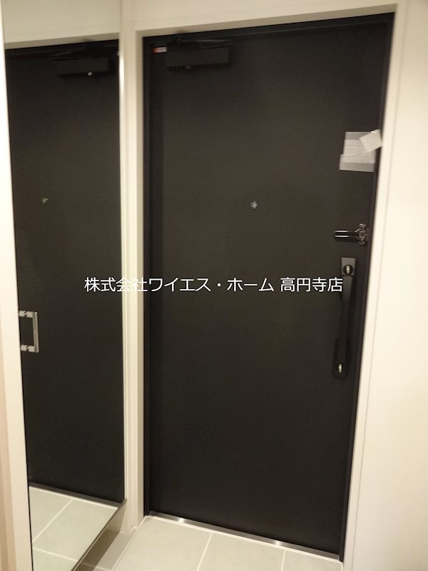 クアドール高円寺 玄関