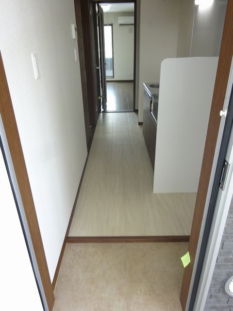 WELLDENCE国分寺 玄関