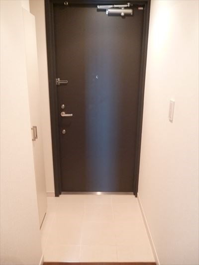 エスティメゾン高円寺  玄関