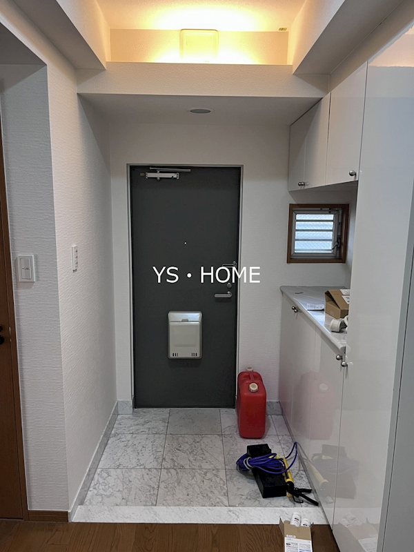 アトリウム白鷺 玄関