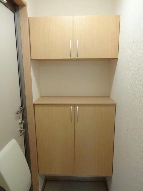 アンソレイエ 玄関