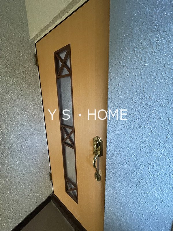 石澤商会学園西町ビル 玄関