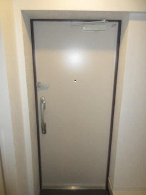 リノ西落合 玄関