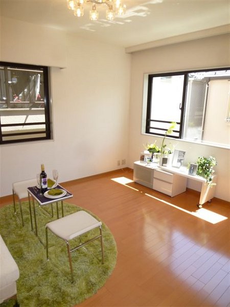 スクエア高円寺 リビング