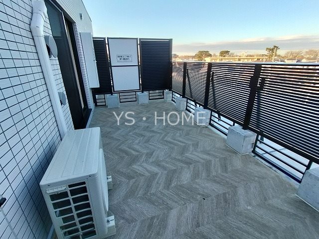 HY`s武蔵境 ベランダ