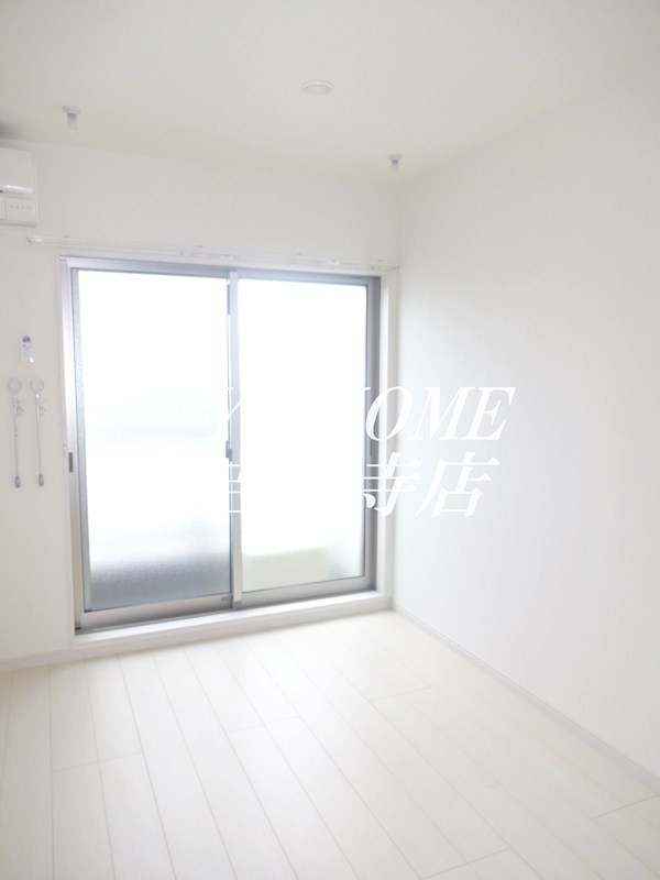 リブリ・アヴニール その他8