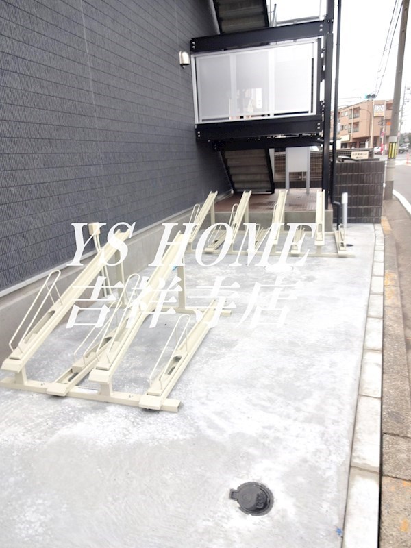 リブリ・アヴニール その他12