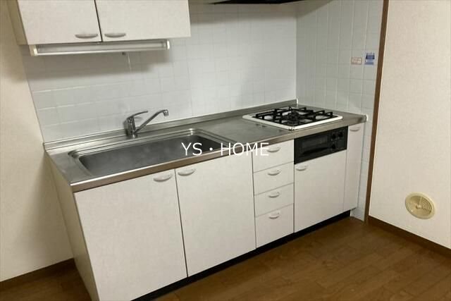 ルミエール中野 キッチン