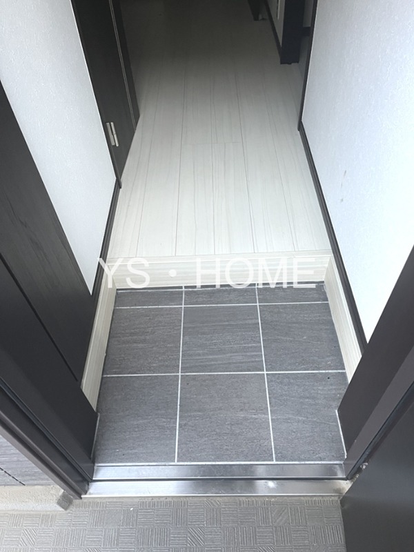 ミレーニア 玄関