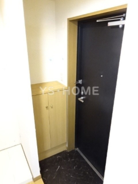 ジュエル荻窪弐番館 玄関