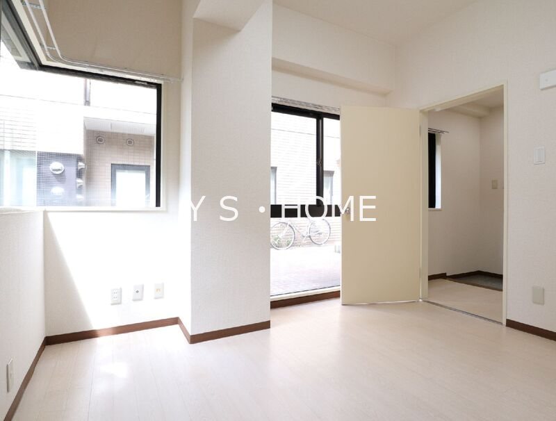 国分寺シティハイツ〔定借〕 リビング